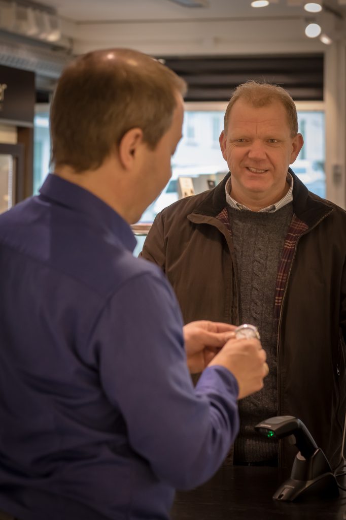 Klokkeservice og kundeservice hos faghandel